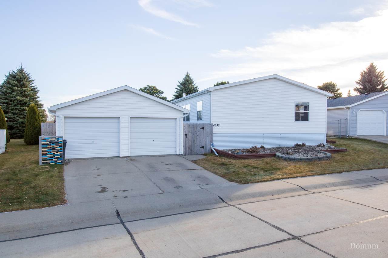 4655 Trenton Drive - Photo 1