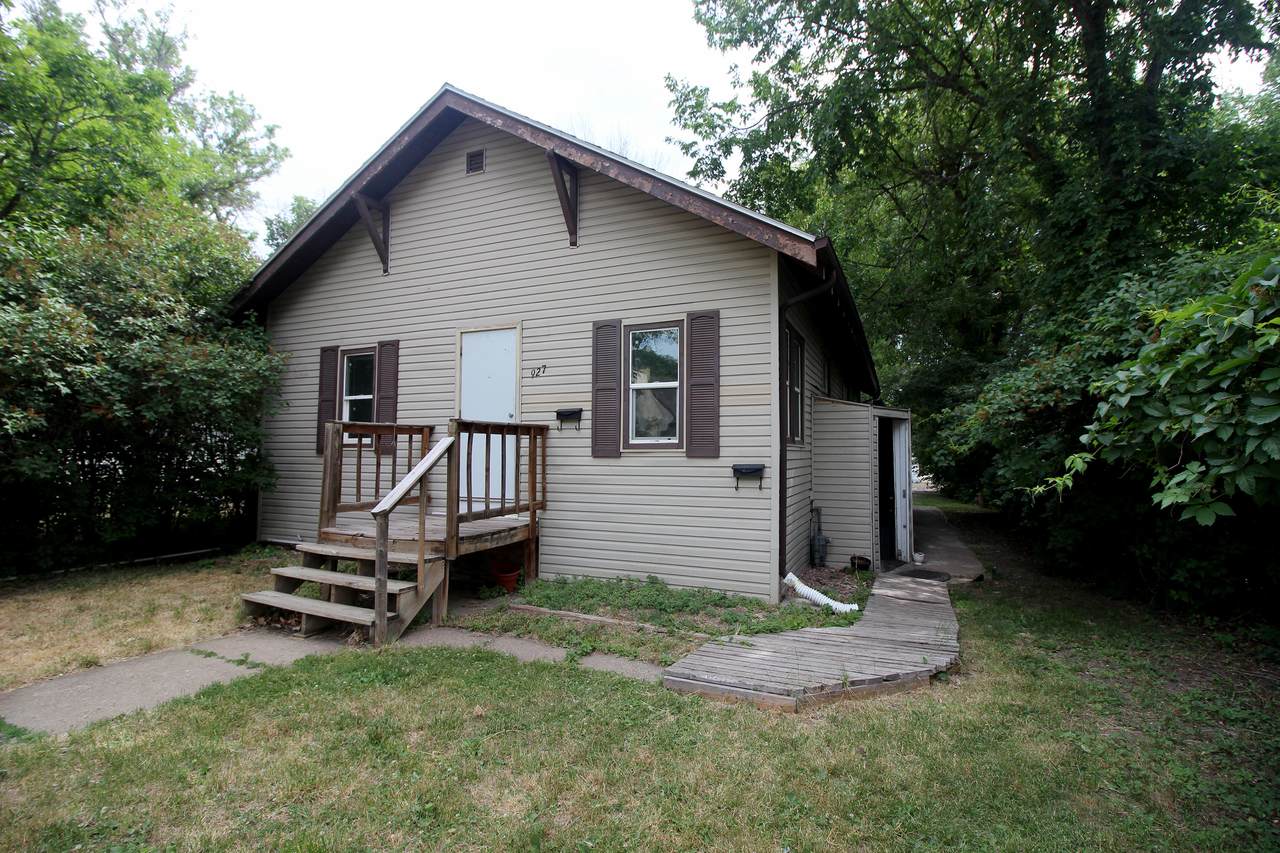 927 N 7th Street - Photo 1
