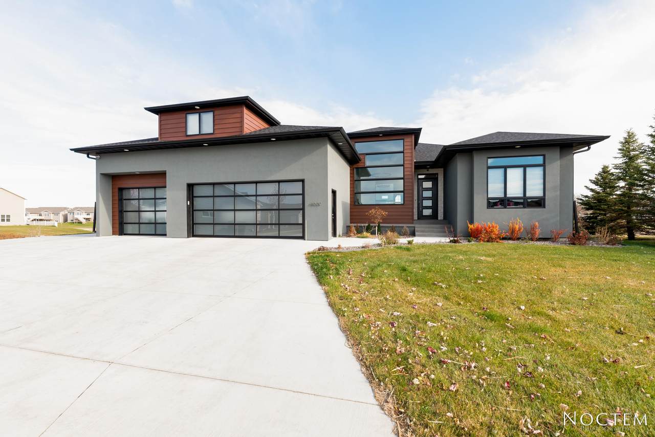 4000 Bayport Place - Photo 1