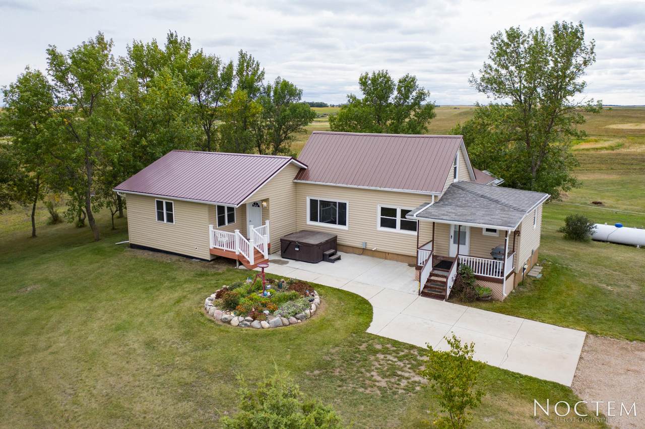 547 8th Avenue - Photo 1