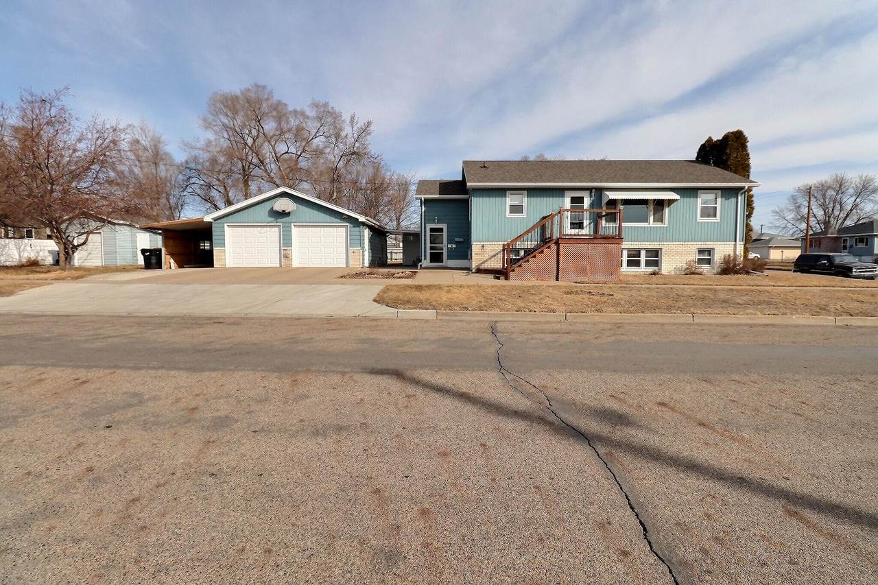 422 S 16th Street - Photo 1