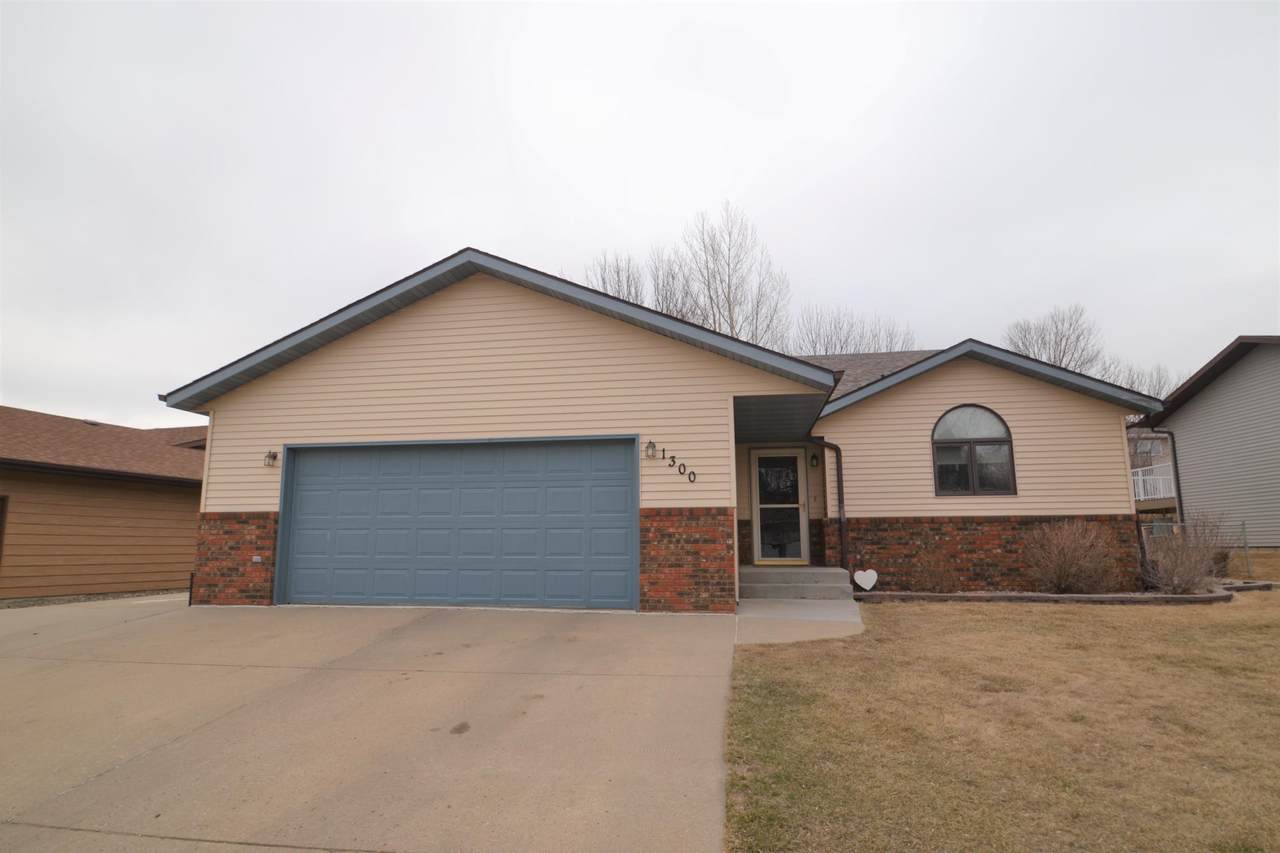1300 4th Avenue - Photo 1