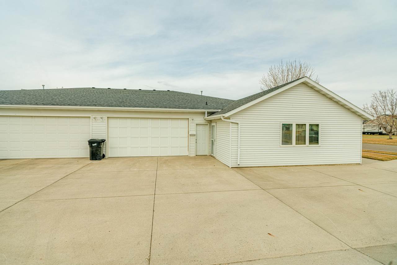 2917 Colorado Drive - Photo 1