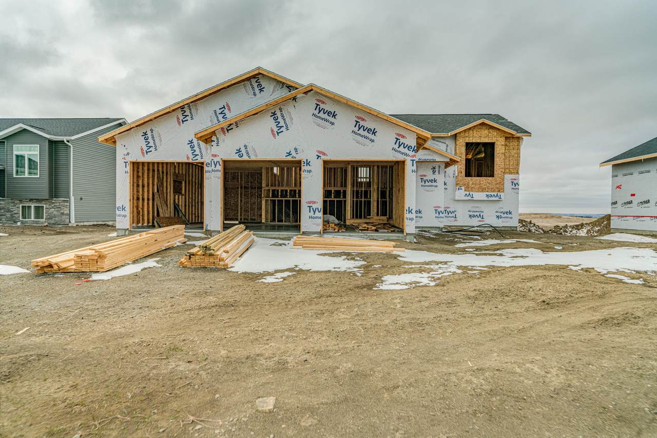 5715 Gold Drive - Photo 1