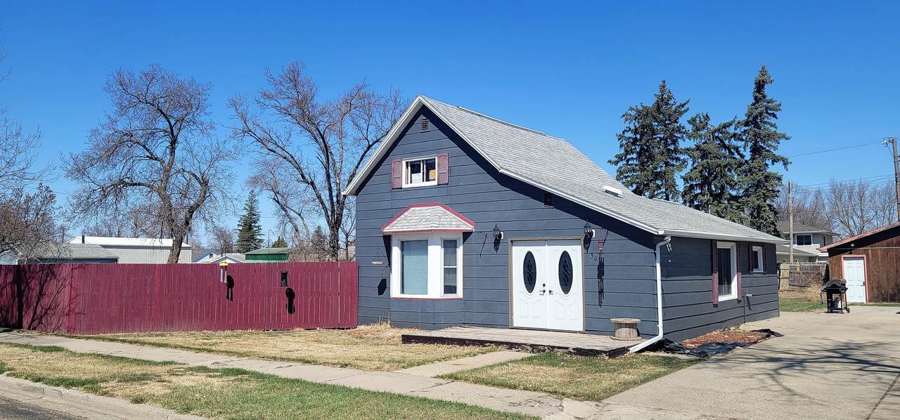 306 3rd Street - Photo 1