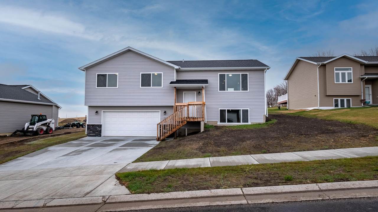 4514 Crown Point Road - Photo 1