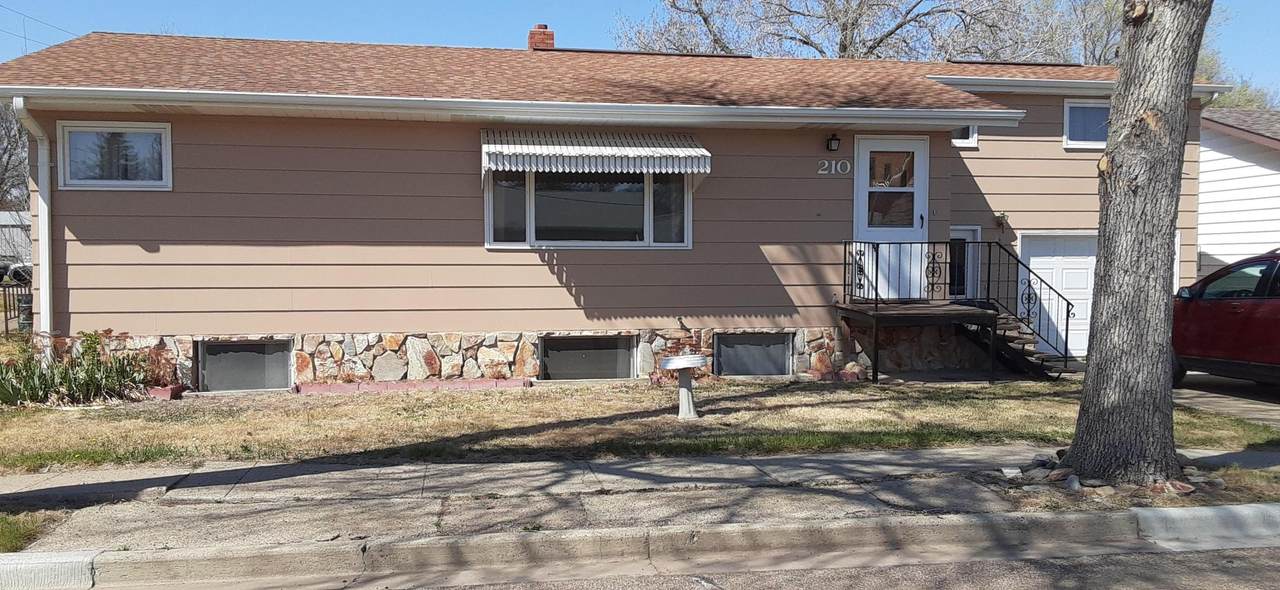 210 5th Street - Photo 1