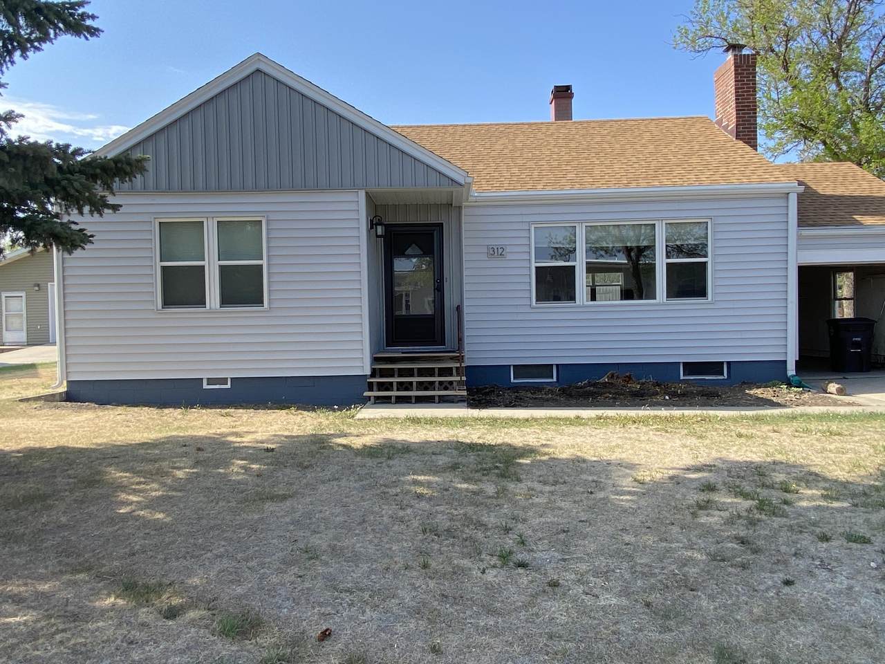 312 3rd Street - Photo 1