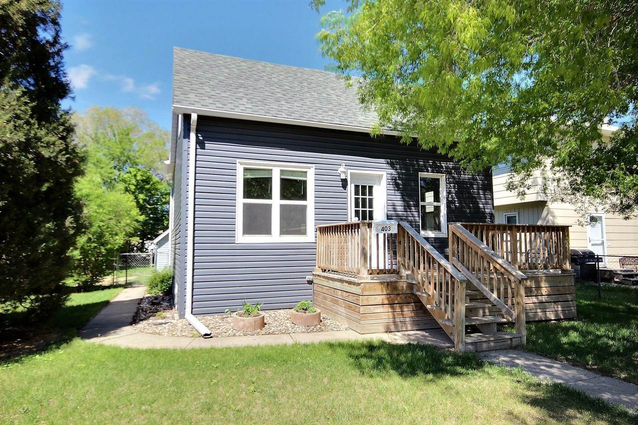 403 7th Avenue - Photo 1
