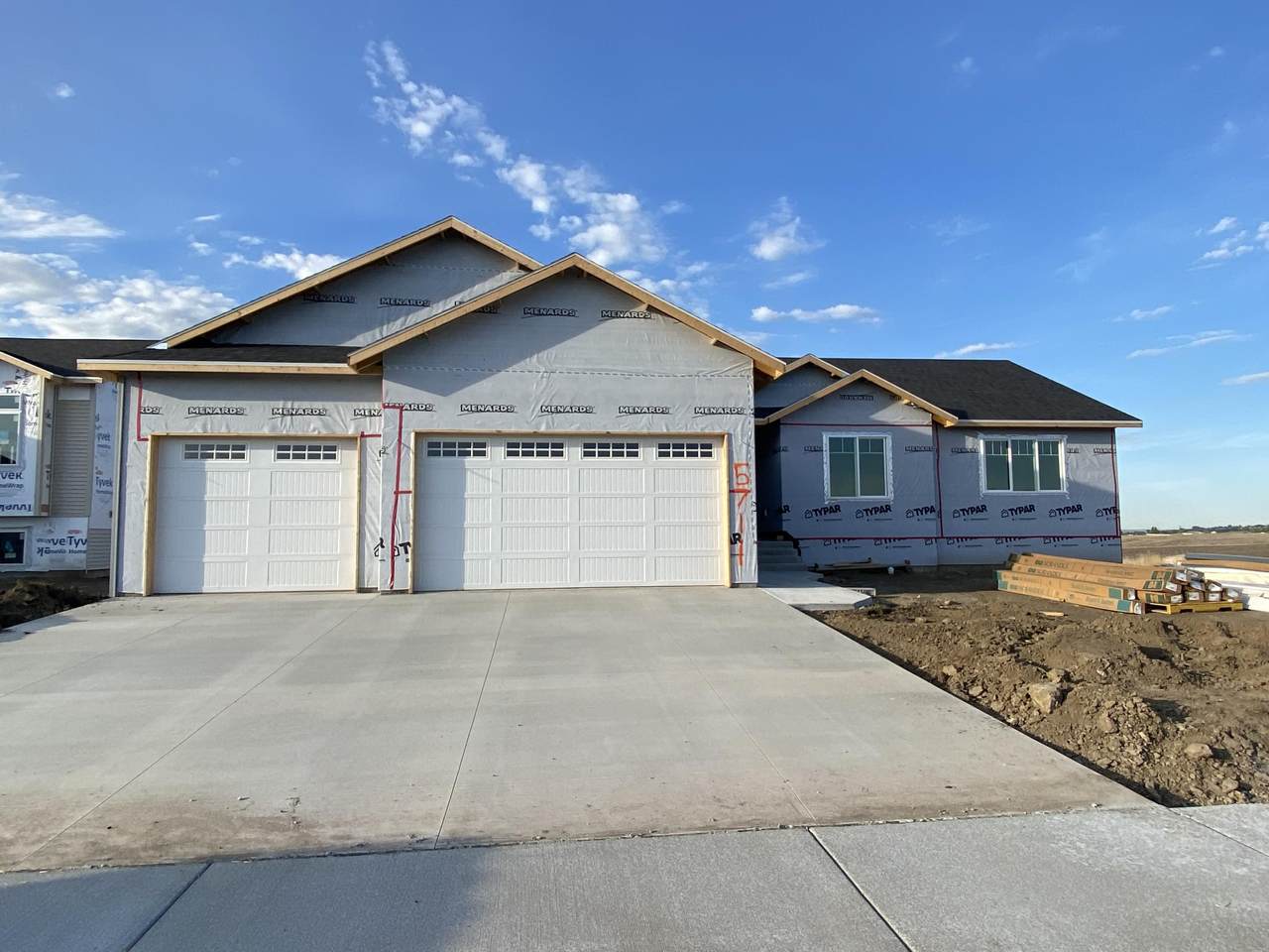 5711 Gold Drive - Photo 1