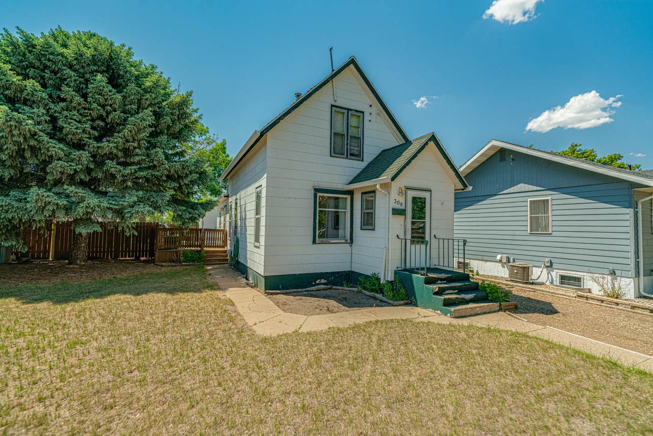 308 S 11th Street - Photo 1