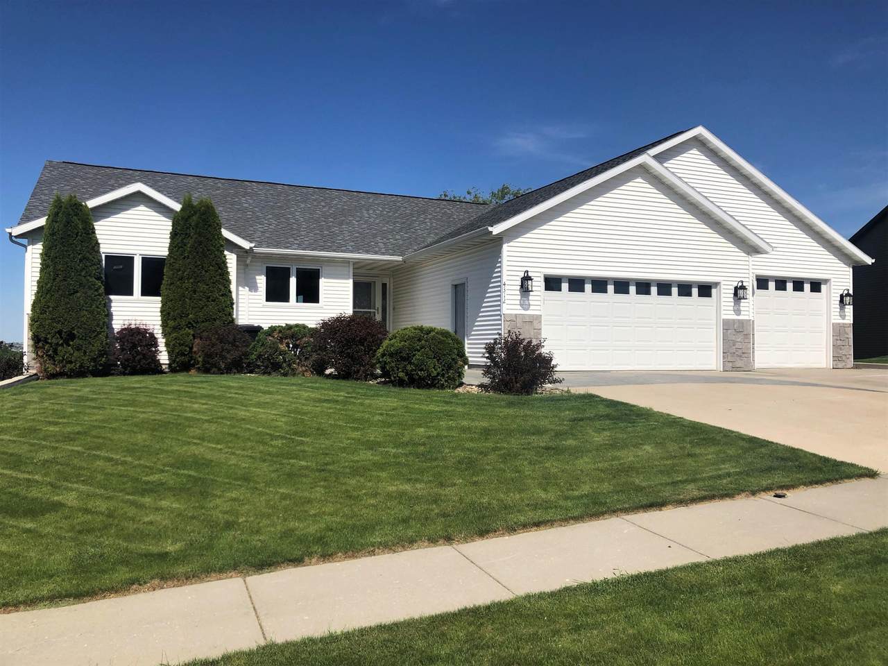 4312 Overland Road - Photo 1