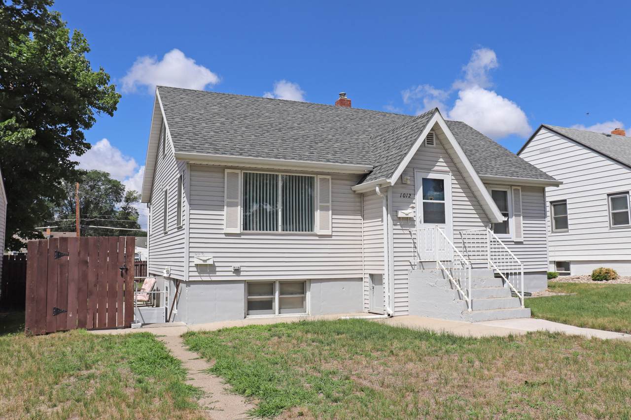 1012 12th Street - Photo 1