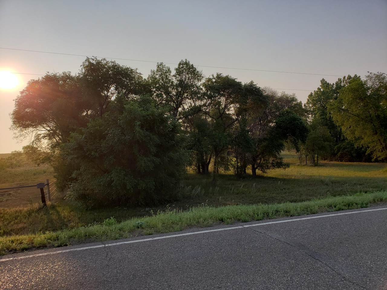 717 52 Street - Photo 1