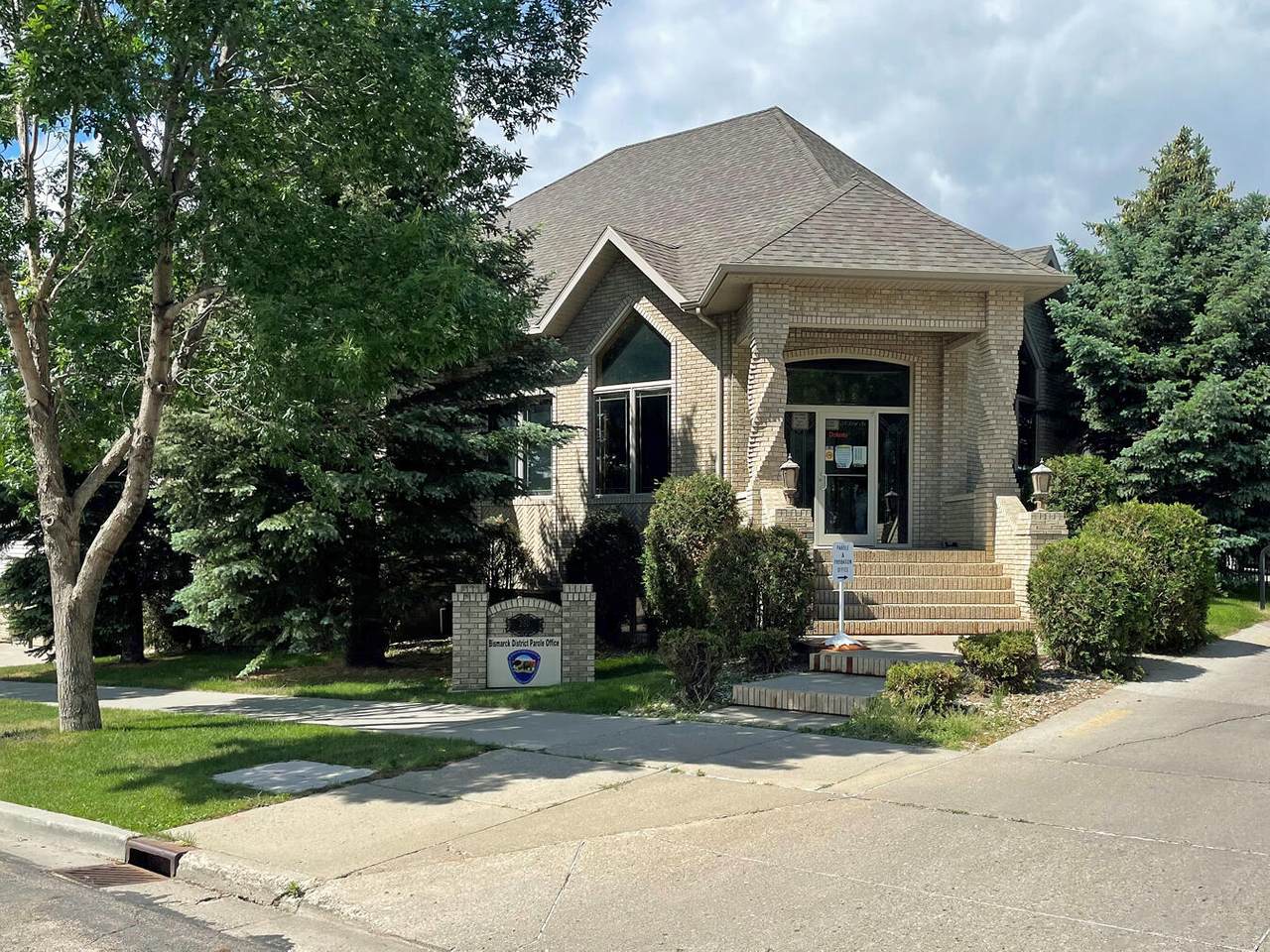 250 N 31st Street - Photo 1