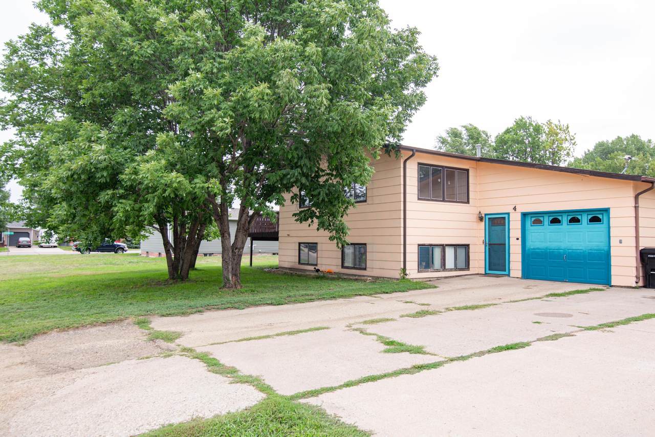 4 Greeley Drive - Photo 1