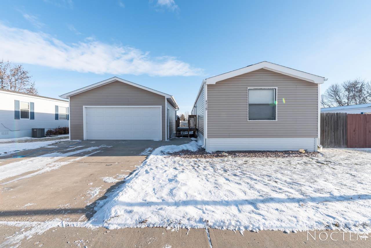 4719 British Drive - Photo 1
