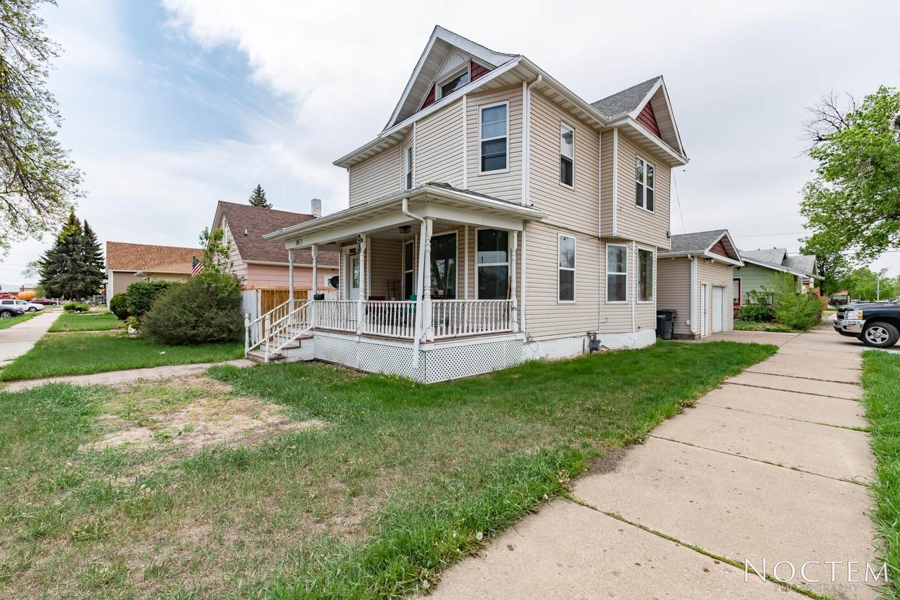 211 2nd Avenue - Photo 1