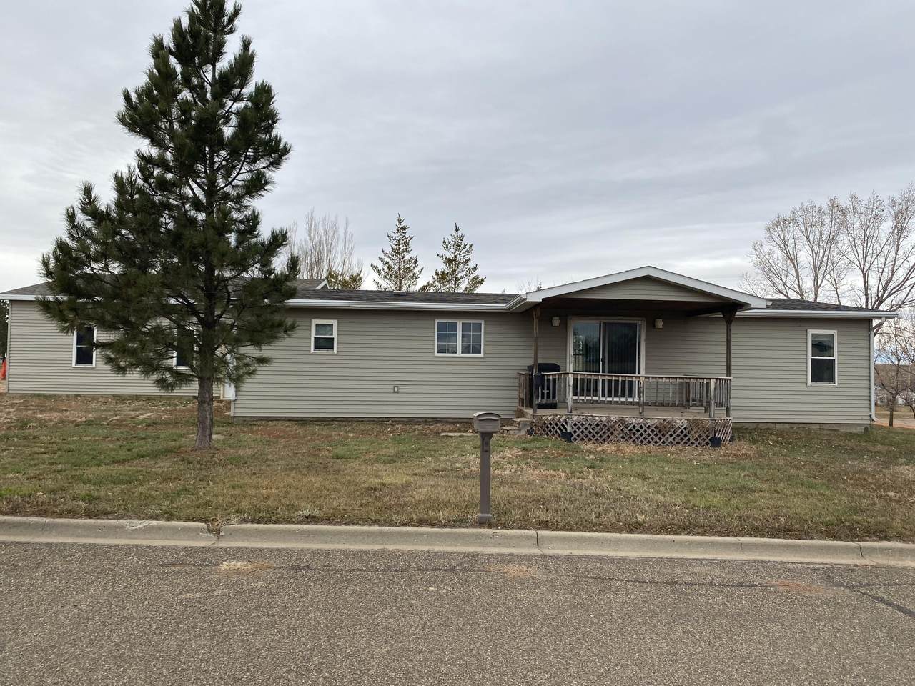311 Main Street - Photo 1