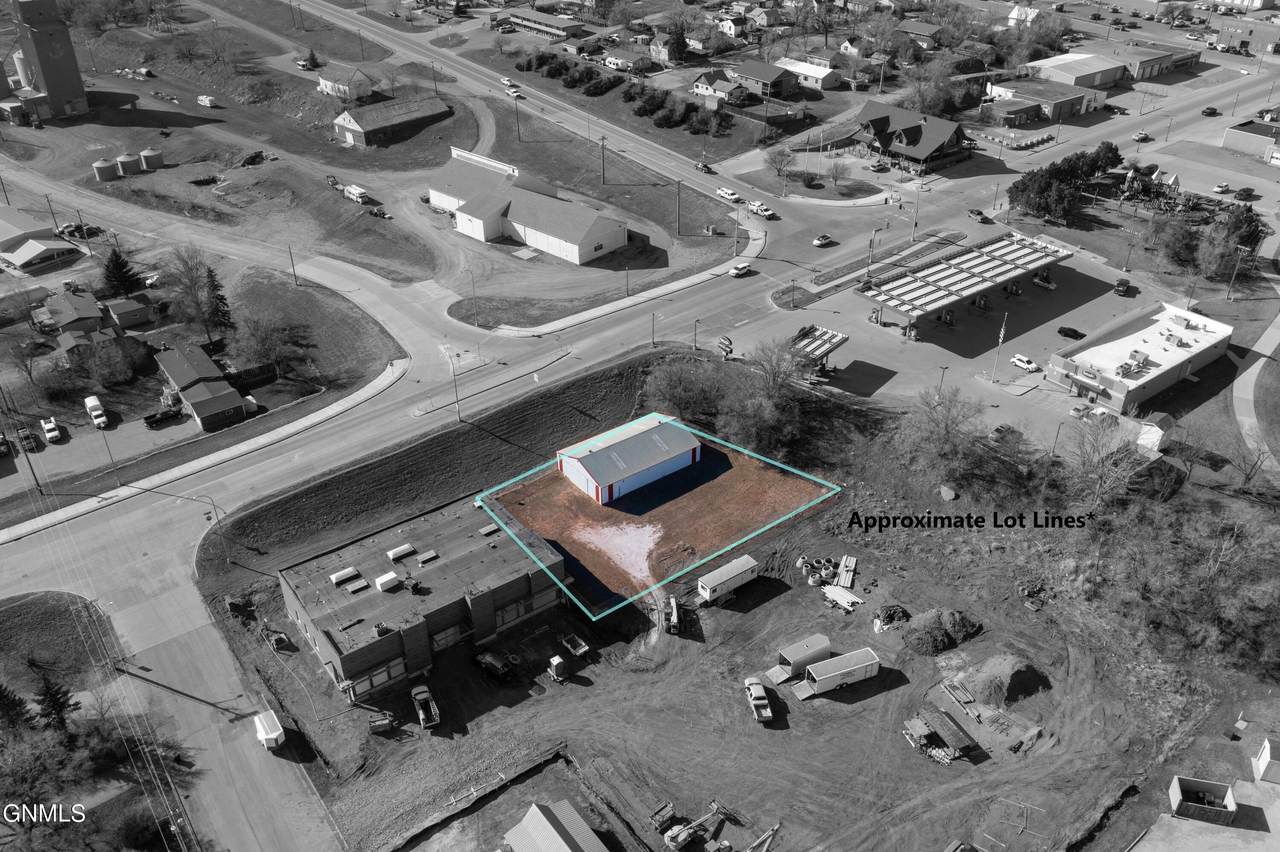 100 4th Avenue - Photo 1