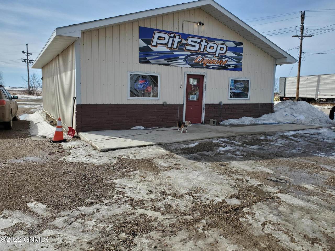 530 Highway 15 - Photo 1