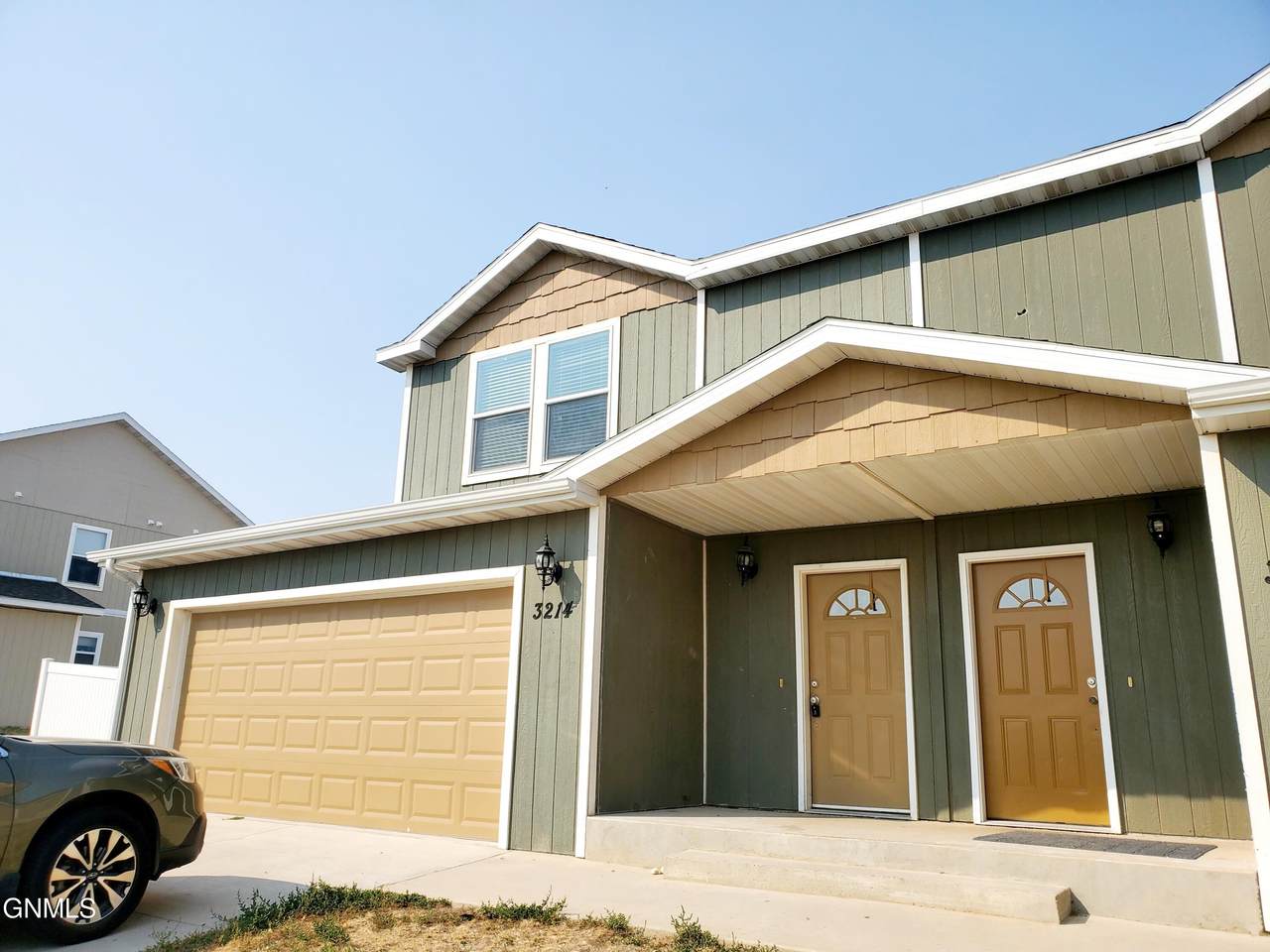 3214 10th Avenue - Photo 1