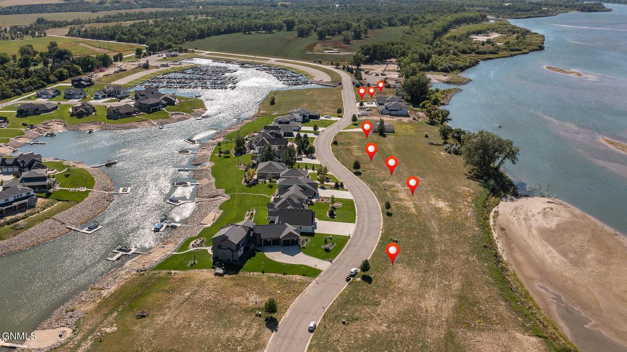 5812 Misty Waters Drive - Photo 1
