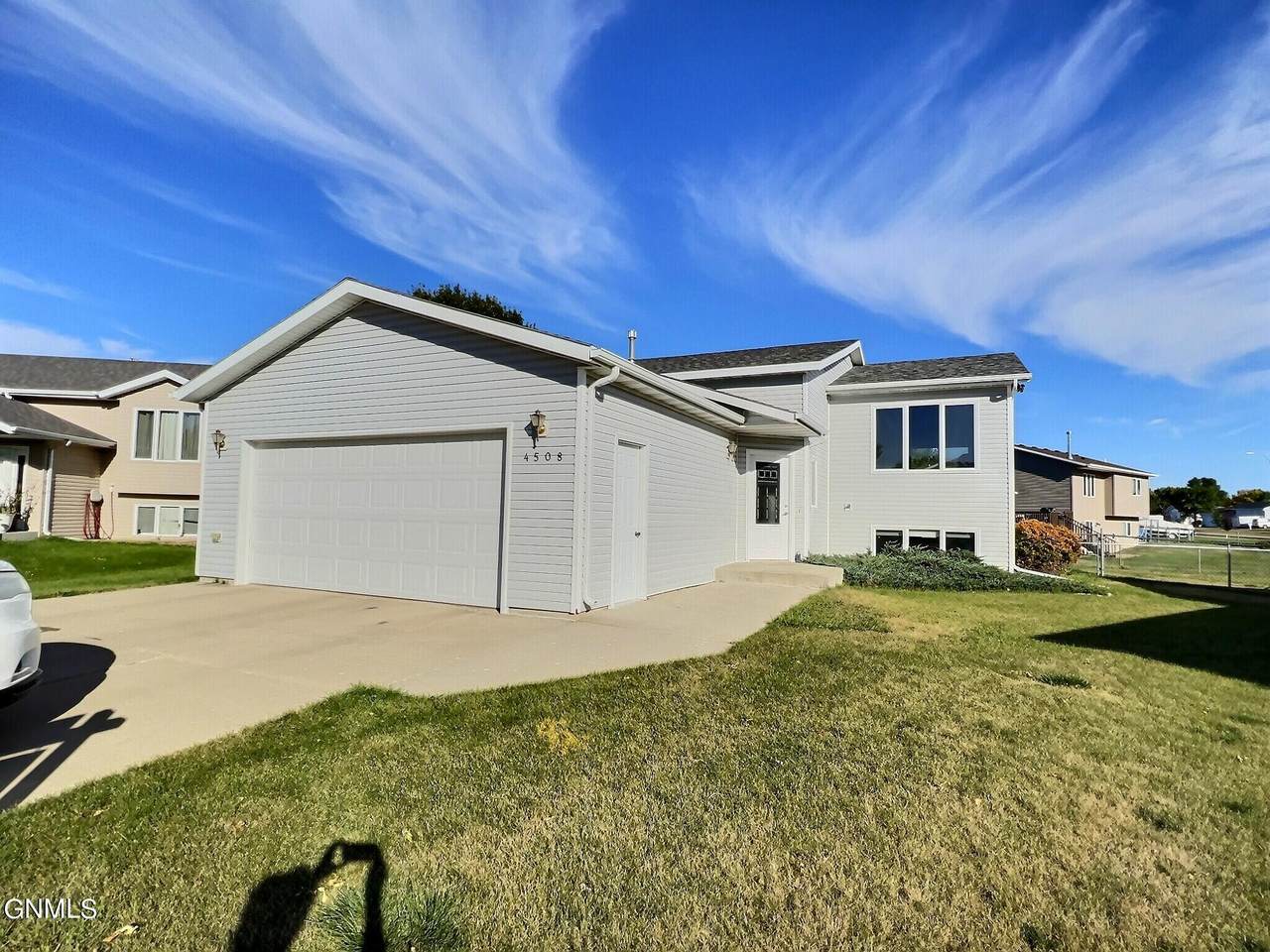 4508 40th Avenue - Photo 1