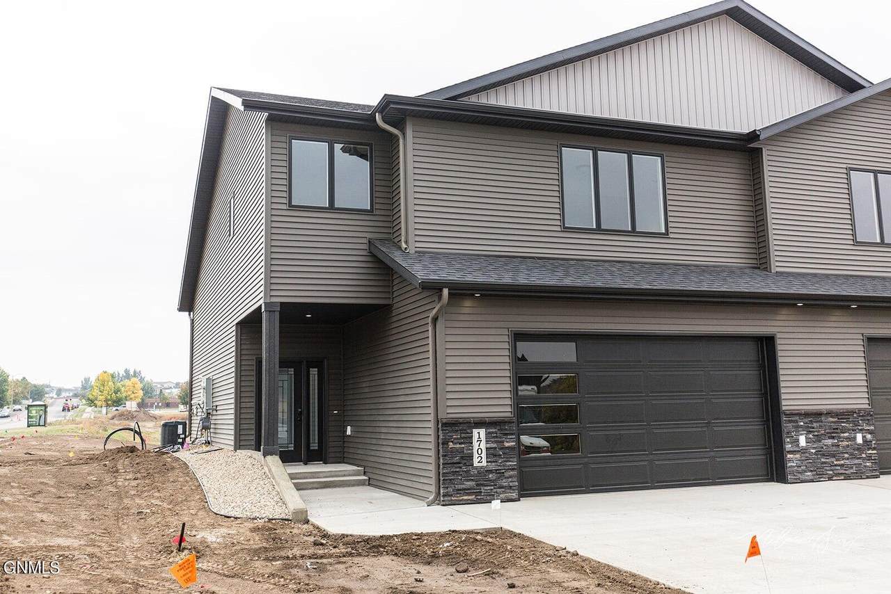 1702 Heart Ridge Loop - Photo 1