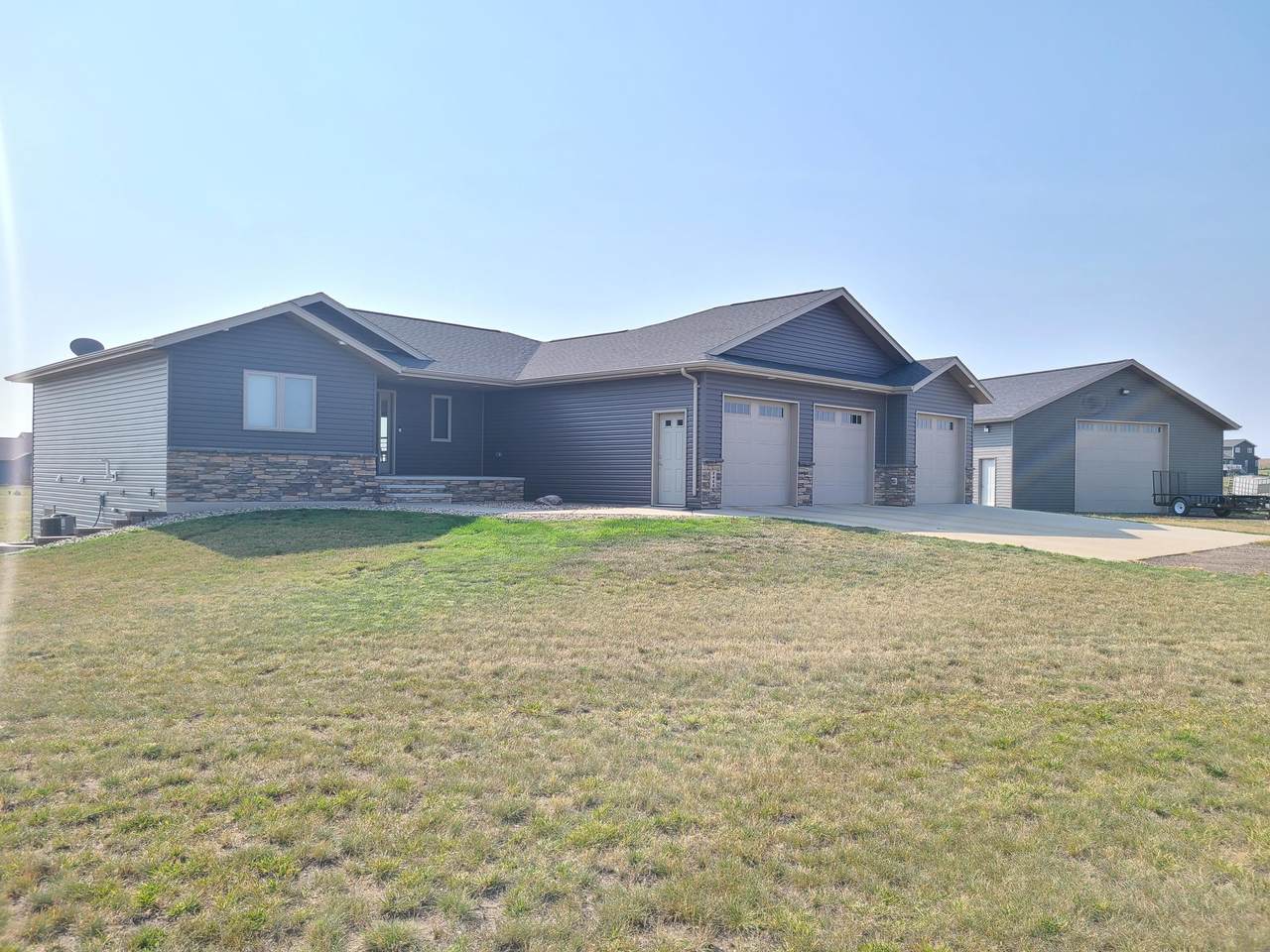 2464 Helen Drive - Photo 1