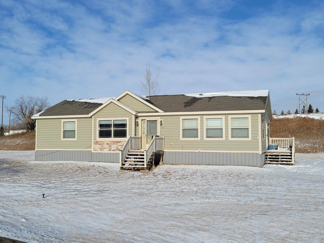 304 Sunny Drive - Photo 1
