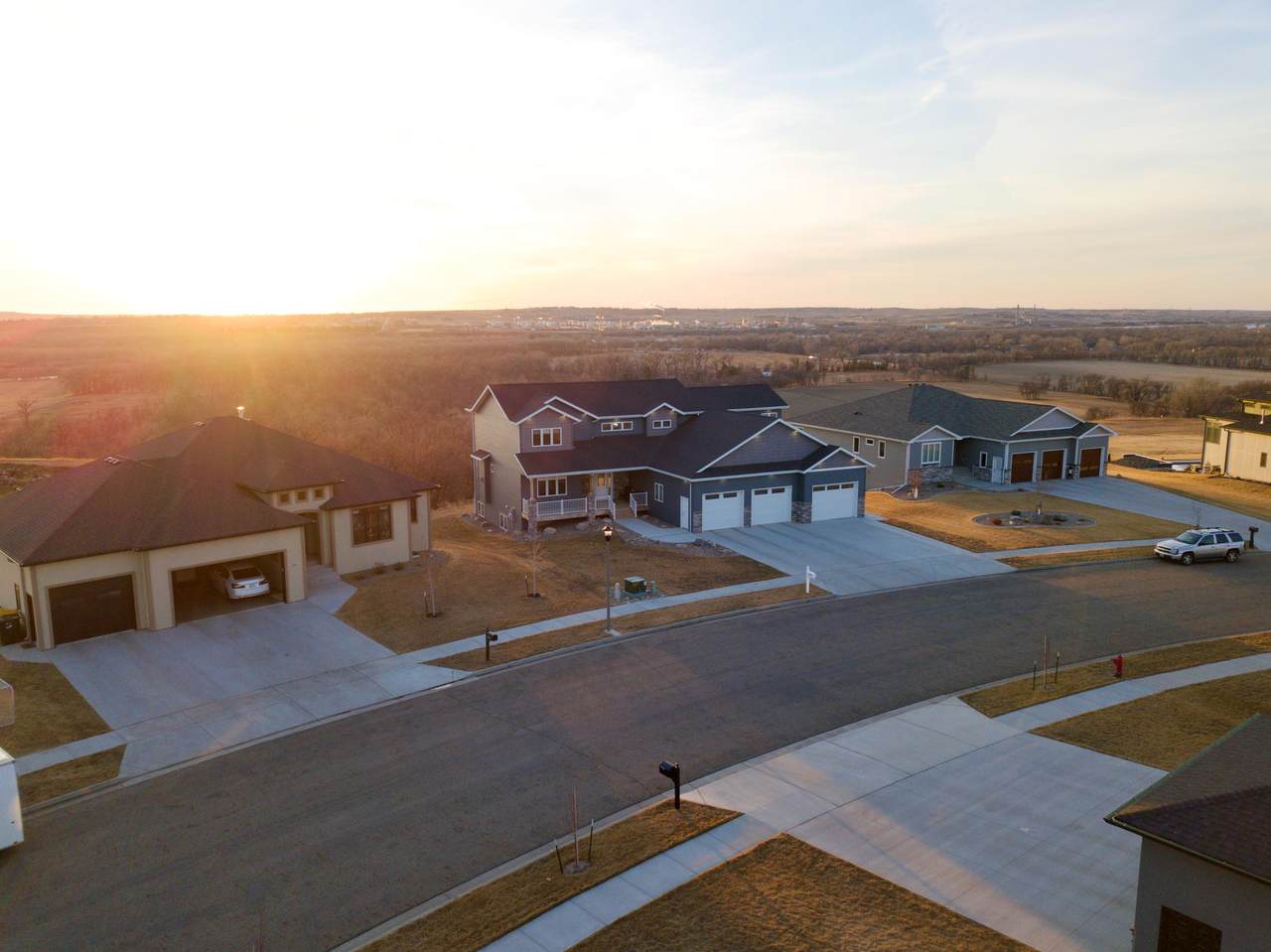 2923 Powder Ridge Drive - Photo 1