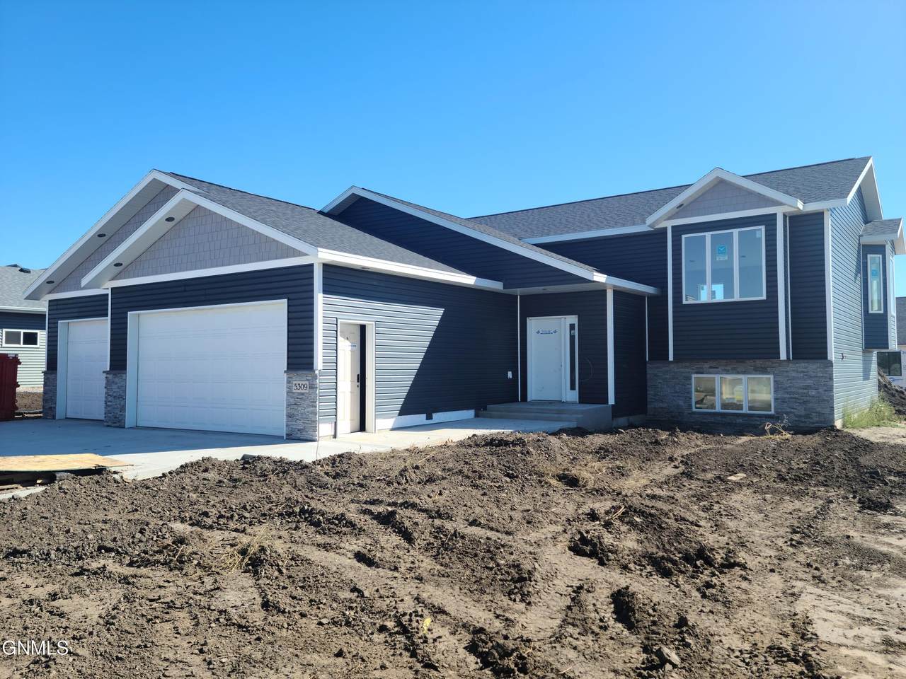 5309 Titanium Drive - Photo 1