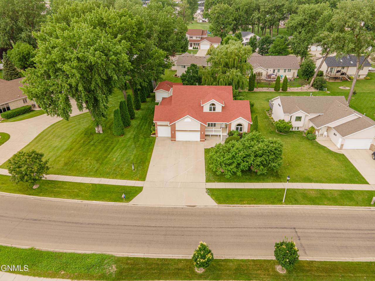 3605 46th Avenue - Photo 1