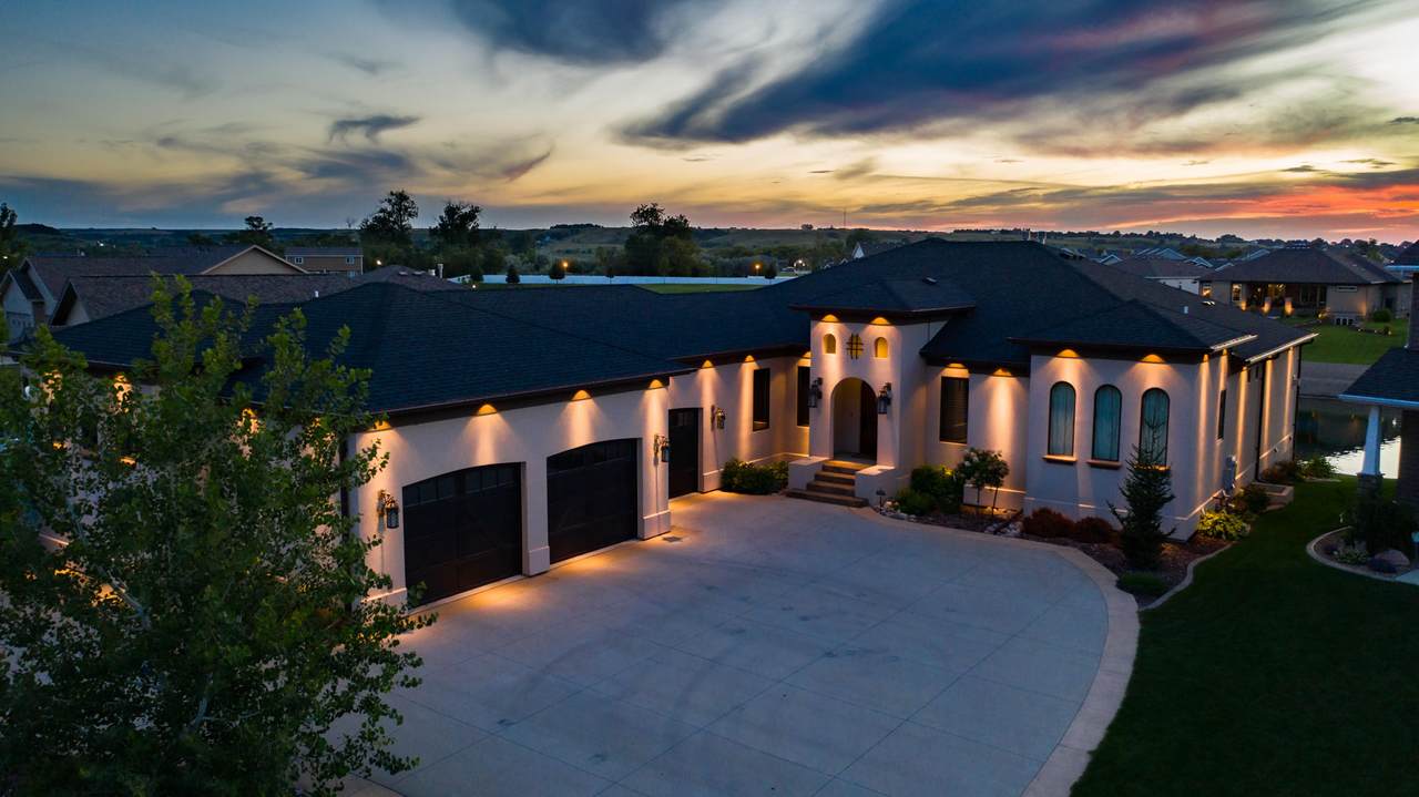 3301 Bay Shore Place - Photo 1