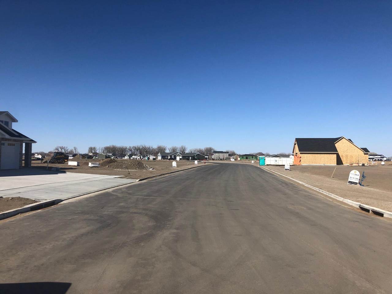 3010/3008 Peach Tree Drive - Photo 1