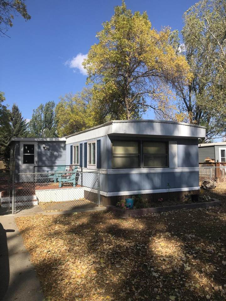 600 Yorkshire Lane - Photo 1
