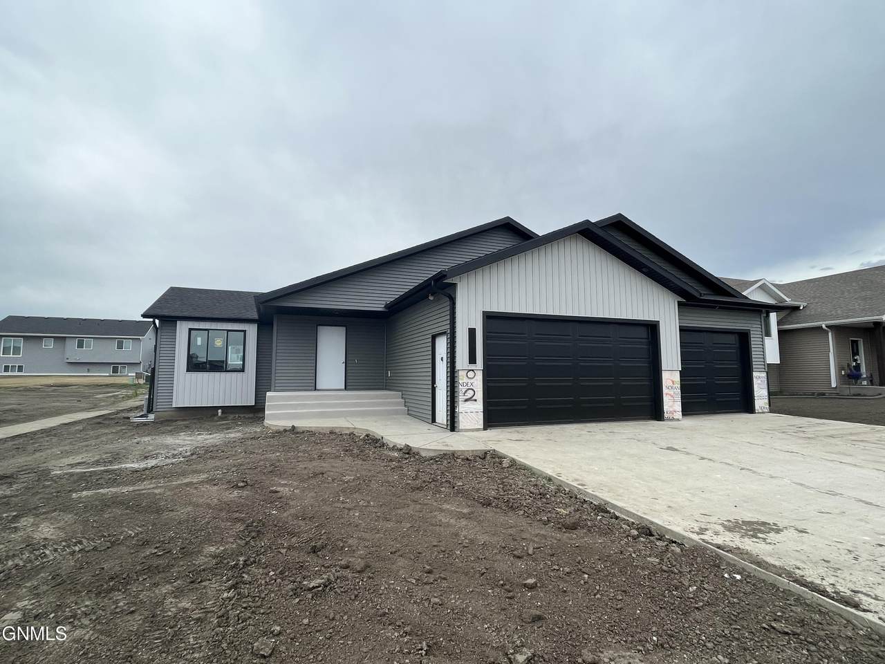 3902 Nickel Street - Photo 1