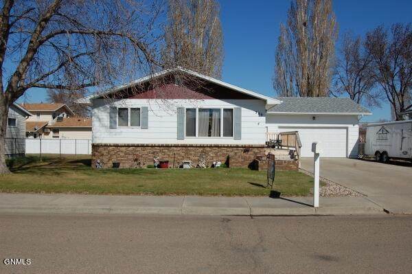 306 12th Avenue - Photo 1