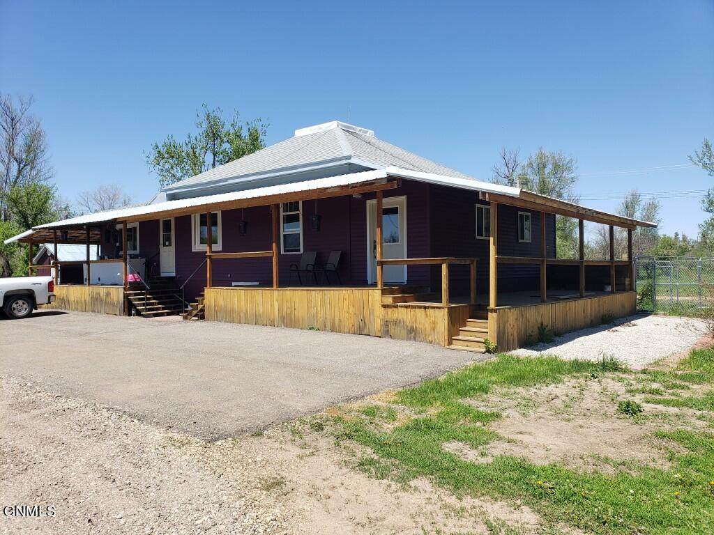 302 3rd Street - Photo 1