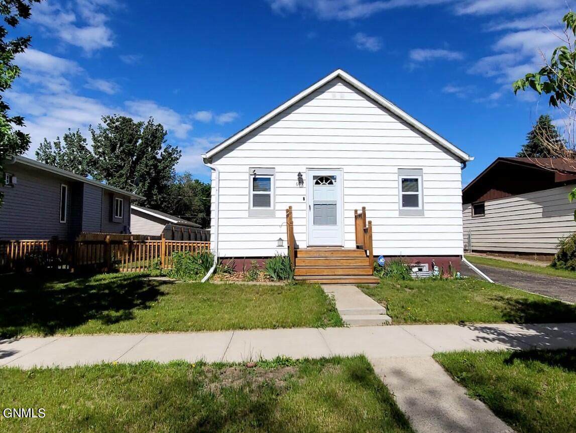 601 2nd Avenue - Photo 1
