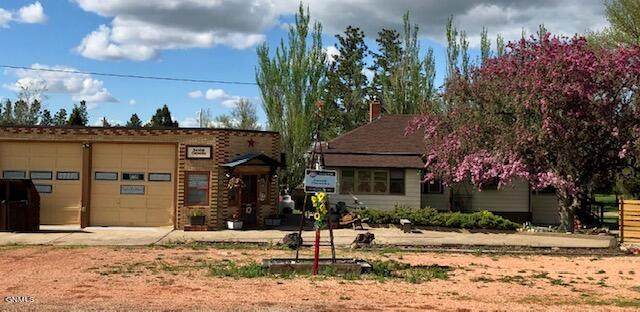 425 S Elk Street - Photo 1