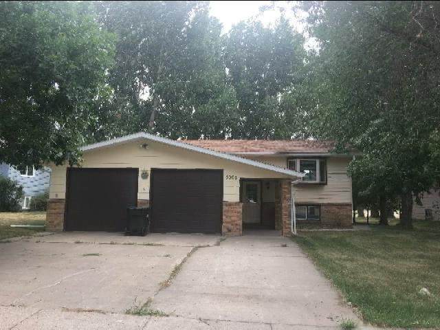 1002 1st Avenue - Photo 1