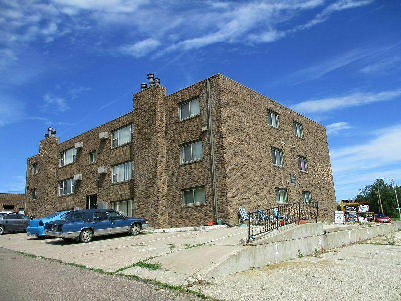 120 Lake Avenue - Photo 1