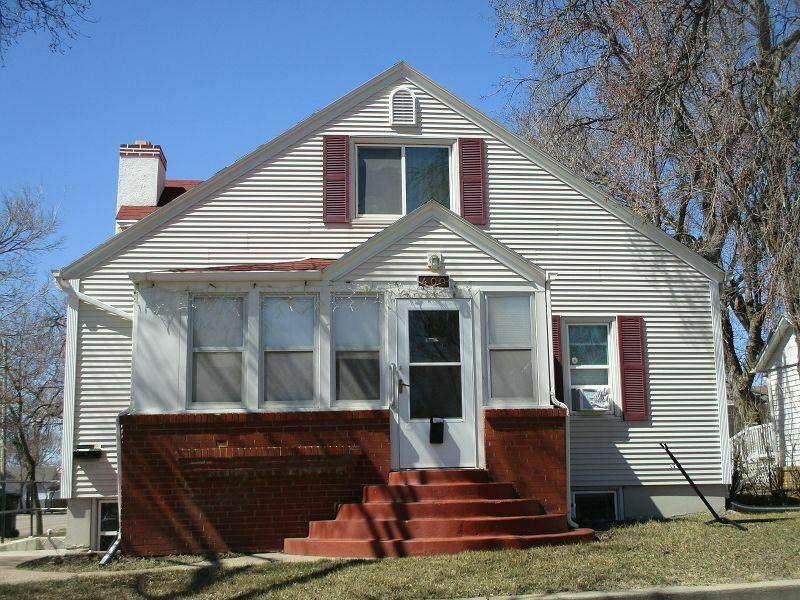 400 15th Street - Photo 1