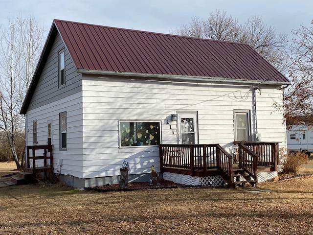 211 2nd Avenue - Photo 1
