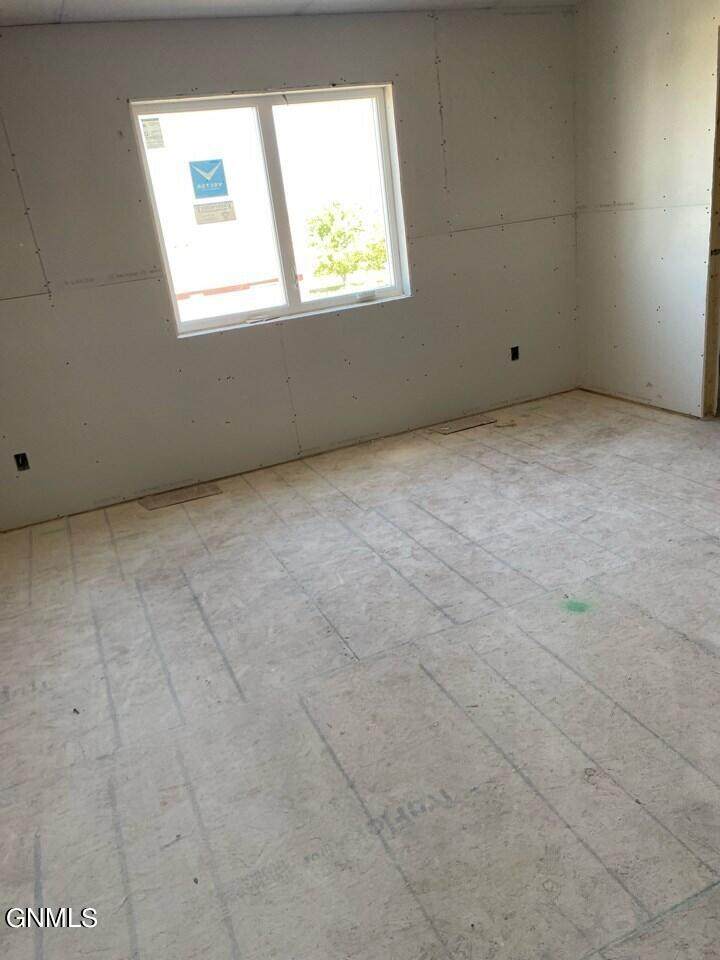 118 Marshall Loop - Photo 1