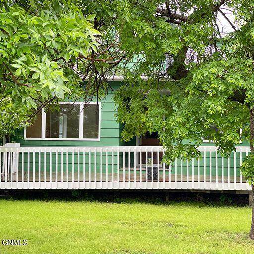 301 5th Avenue - Photo 1