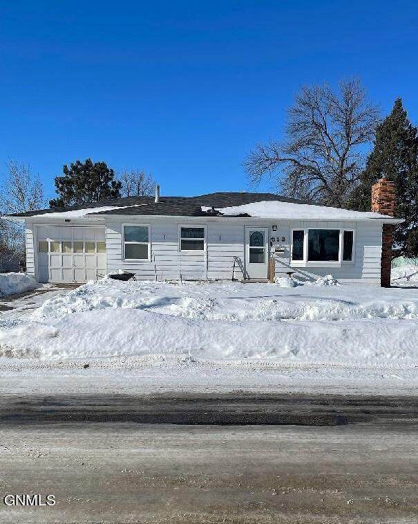 513 13th Avenue - Photo 1