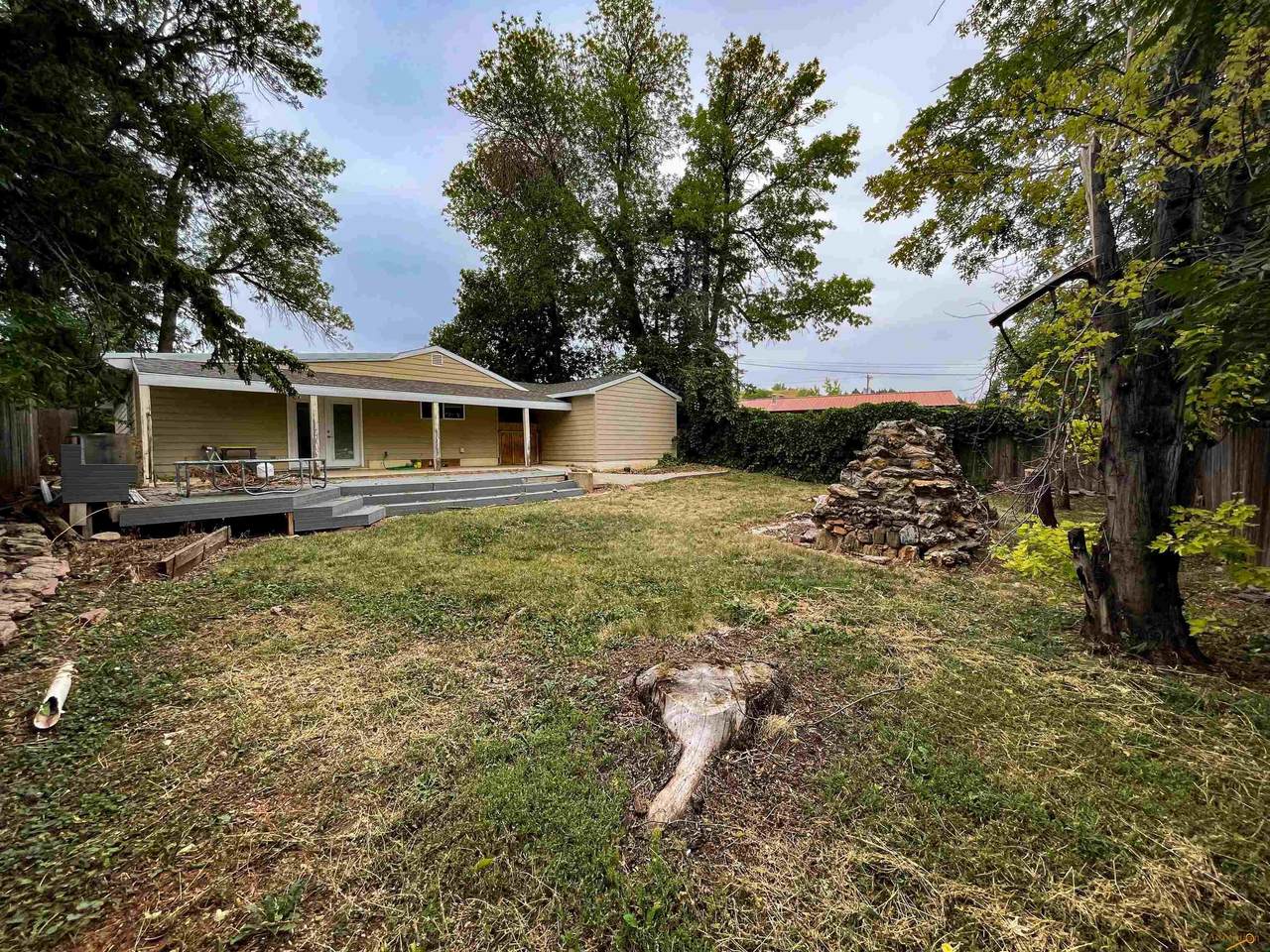 1636 Fremont - Photo 1